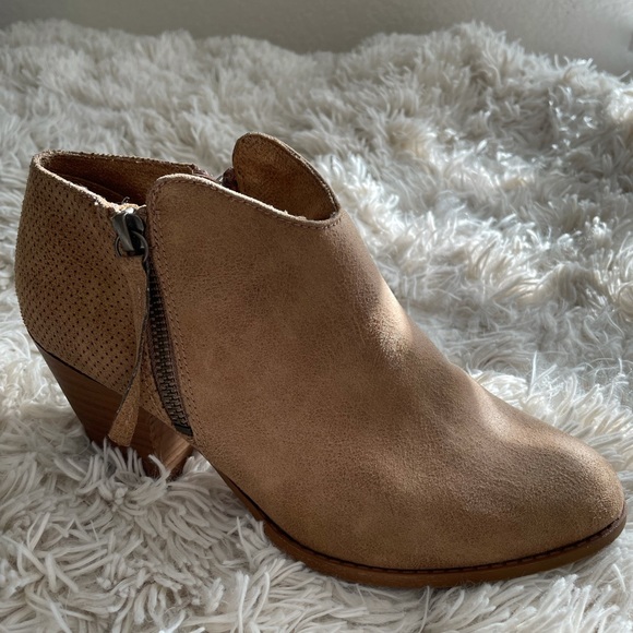 Pop booties - Picture 2 of 5